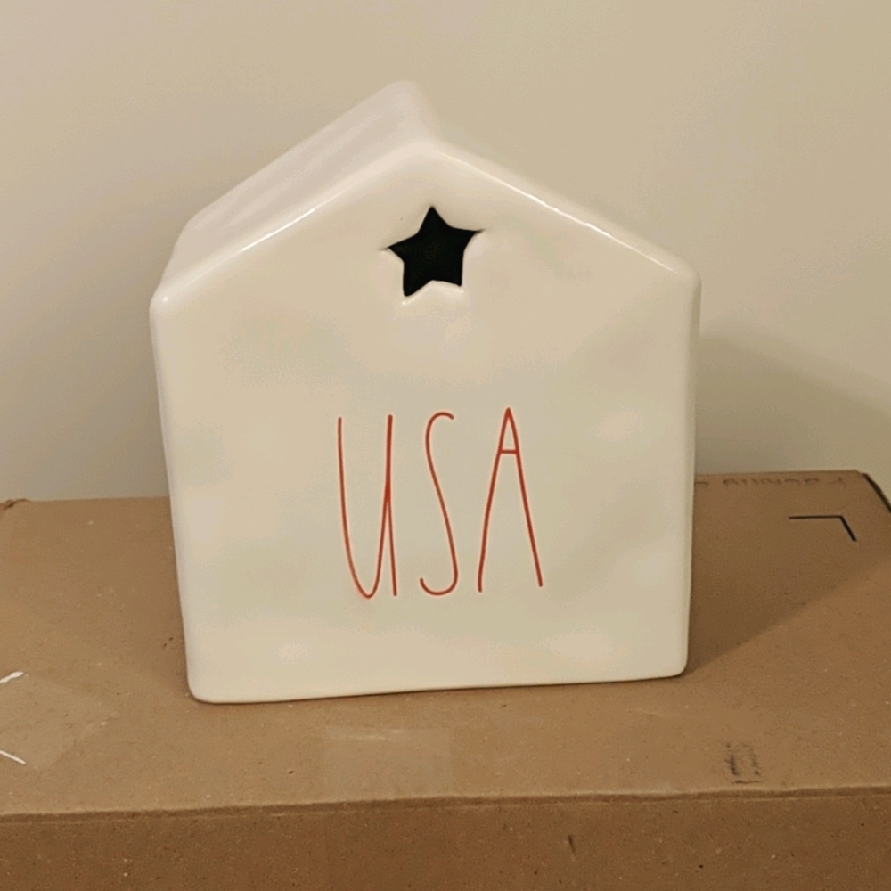 Rae Dunn USA Decoration